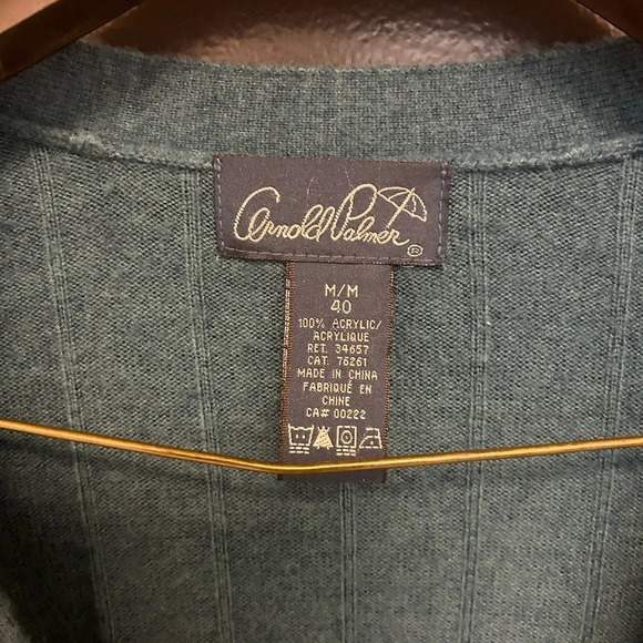 Arnold Palmer vintage acrylic cardigan M mint condition- fits larger - Picture 6 of 8